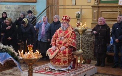 Архиерейское служение в Светлый Пяток