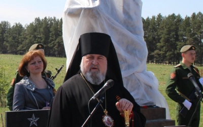 Освящение памятника в с. Знаменка