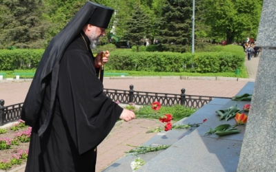 Возложение венка