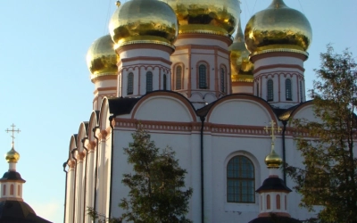 Иверский монастырь собор.JPG