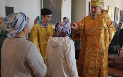 Всенощное бдение в никольском приделе