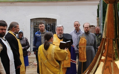 установка купола и креста