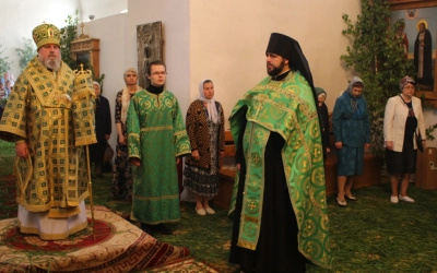 Всенощное бдение накануне Троицы