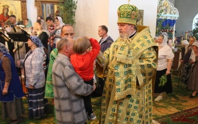 Всенощное бдение накануне Троицы