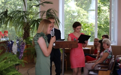 Поздравление лучших выпускников