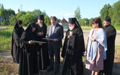 Губернатор в Спасо-Богородицком монастыре
