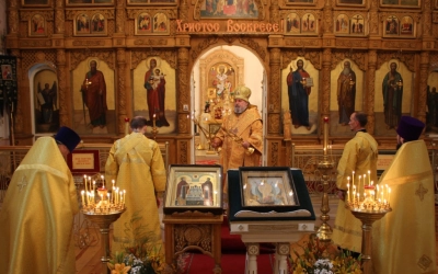 Божественная литургия Архиерейским чином