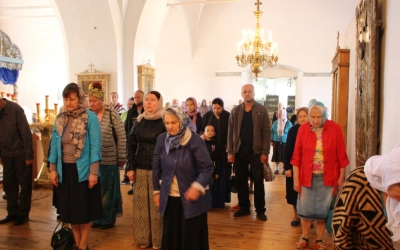 Божественная литургия Архиерейским чином