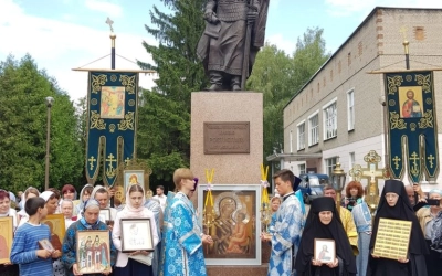 Тихвинская икона Божией Матери в Рославле