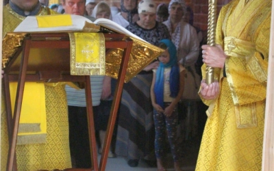 Литургия в храме свв. Петра и Пала г. Вязьмы