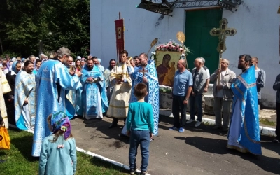 Престольный праздник Тихвинского храма Архиерейского подворья