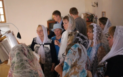 Праздничная Божественная литургия