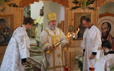 Праздничная Божественная литургия