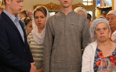 Праздничная Божественная литургия