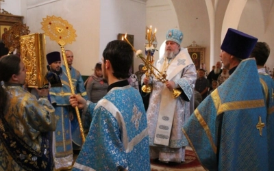 Божественная литургия в день Успения Божией Матери