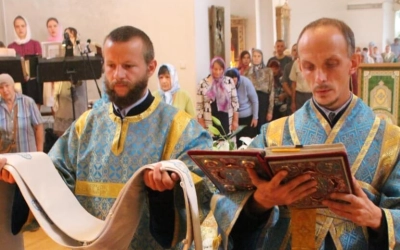 Божественная литургия в день Успения Божией Матери