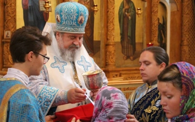 Божественная литургия в день Успения Божией Матери