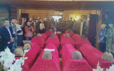 Перезахоронение останков советских воинов