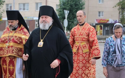 освящение престола Казанского храма города Гагарин в честь Священноисповедника Владимира Хираско