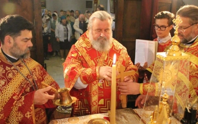 освящение престола Казанского храма города Гагарин в честь Священноисповедника Владимира Хираско