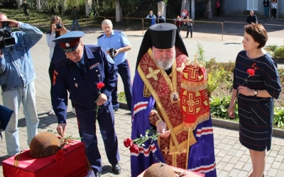 Епископ Сергий отслужил литию по воинам павшим в Великой Отечественной войне