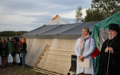 Епископ Сергий посетил торжественное мероприятие Закрытие полевого сезона «Вахты Памяти – 2018»