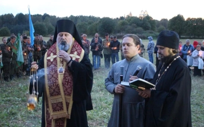 Епископ Сергий посетил торжественное мероприятие Закрытие полевого сезона «Вахты Памяти – 2018»