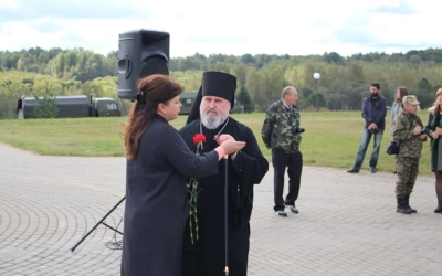 Епископ Сергий принял участие в церемонии перезахоронения красноармейцев
