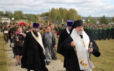 Епископ Сергий принял участие в церемонии перезахоронения красноармейцев