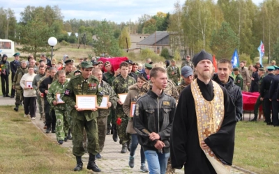 Епископ Сергий принял участие в церемонии перезахоронения красноармейцев