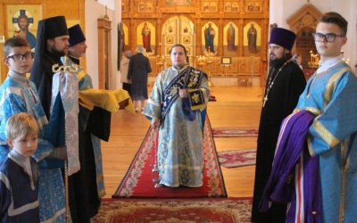 епископ Сергий совершил Всенощное бдение с литиёй