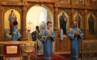 епископ Сергий совершил Всенощное бдение с литиёй
