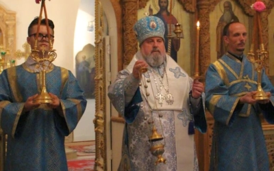 епископ Сергий совершил Всенощное бдение с литиёй