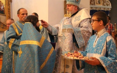 епископ Сергий совершил Всенощное бдение с литиёй