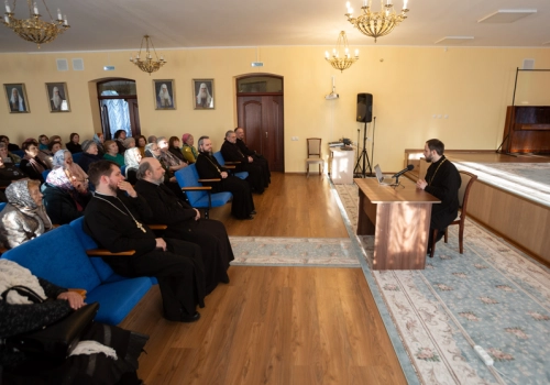 В Вяземском епархиальном управлении состоялась встреча со священником Стефаном Домусчи