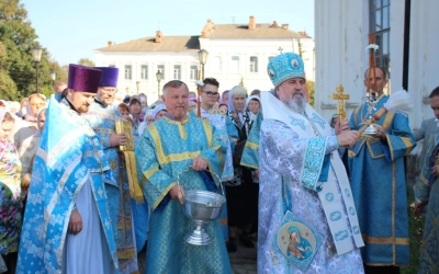 Престольный праздник в храме Рождества Пресвятой Богородицы г. Вязьма