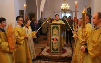 В Неделю 17-ю по Пятидесятнице епископ Сергий совершил Божественную литургию