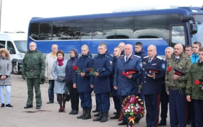Епископ Сергий освятил мемориальную доску, увековечивающую память о военных музыкантах