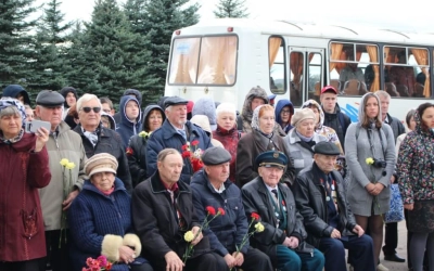 Епископ Сергий освятил мемориальную доску, увековечивающую память о военных музыкантах