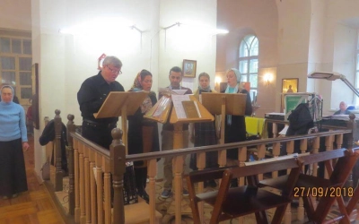 Божественная литургия в Тихвинском храме города Гагарин