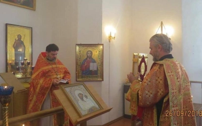 В храме-часовне Иоанна Предтечи г. Гагарин состоялась Пасхальная Божественная литургия