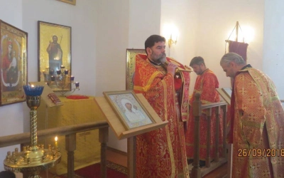 В храме-часовне Иоанна Предтечи г. Гагарин состоялась Пасхальная Божественная литургия