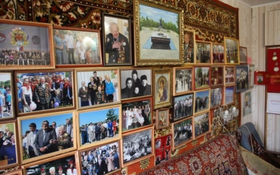 Епископ Сергий наградил ветерана ВОВ Ивана Васильевича Соколова епархиальной наградой