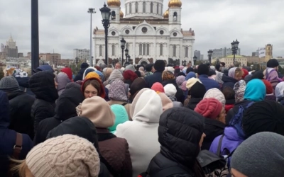 Прихожане храма Преображения Господня г. Вязьма поклонились Святым мощам Святителя Спиридона