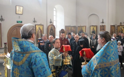 Епископ Сергий возглавил Божественную литургию в Спасо-Богородицком Одигитриевском женском монастыре