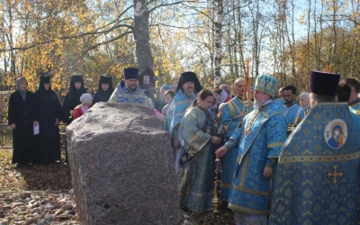 Епископ Сергий возглавил Божественную литургию в Спасо-Богородицком Одигитриевском женском монастыре