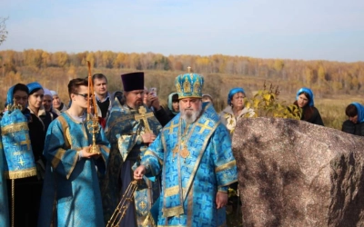 Епископ Сергий возглавил Божественную литургию в Спасо-Богородицком Одигитриевском женском монастыре