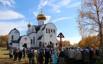 Епископ Сергий возглавил Божественную литургию в Спасо-Богородицком Одигитриевском женском монастыре