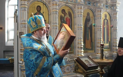 Епископ Сергий возглавил Божественную литургию в Спасо-Богородицком Одигитриевском женском монастыре