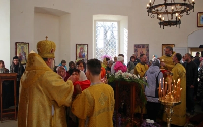 Преосвященный епископ Сергий, совершил великое освящение храма в честь Вознесения Господня